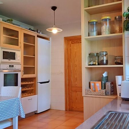CASA DE LOIS,tranquila, luminosa, con piscina y cerca de Playa América Gondomar Esterno foto